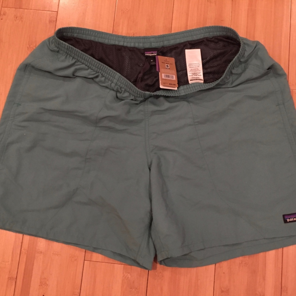 7" Men's XL Patagonia shorts